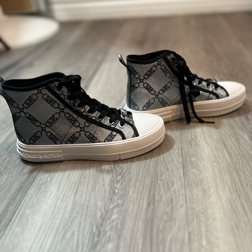 Michael Kors Evy Empire Logo Jacquard High Top Sneakers ✨brand new ✨ no box - Picture 3 of 12